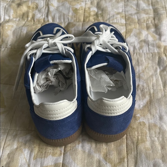 ALOHAS Women's Tb.490 Rife Sneakers Blue and White Sneakers 6.5 US New no box - Picture 2 of 5
